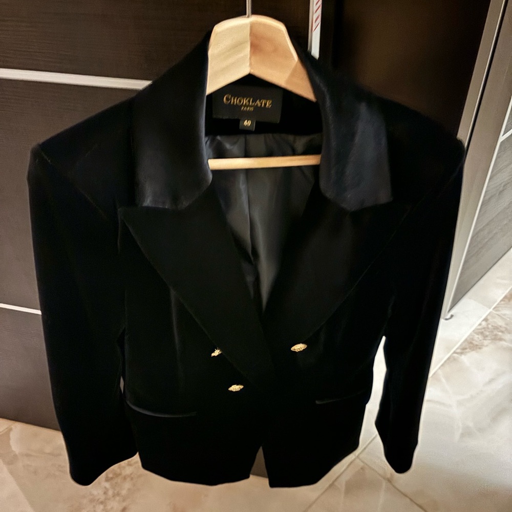 Black velvet blazer excellent condition